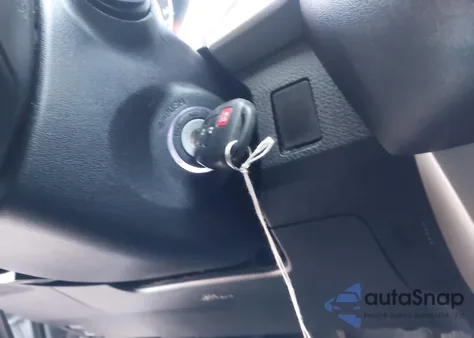 2016 Toyota Rav4 Le из США, поврежденный, VIN 2T3BFREV6GW461838